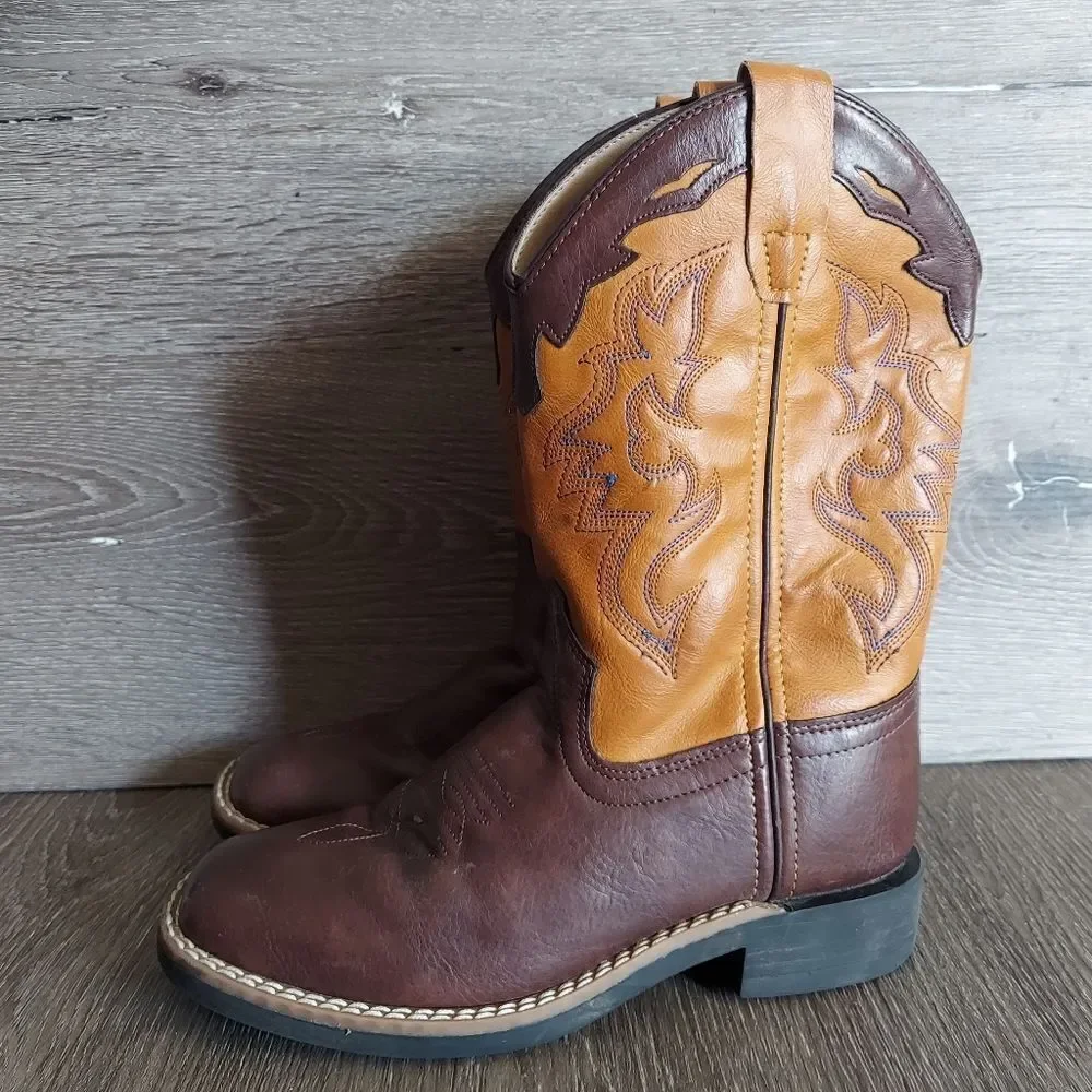 Old West Children All Over Leatherette Material Broad Square Toe Western Boot 2D